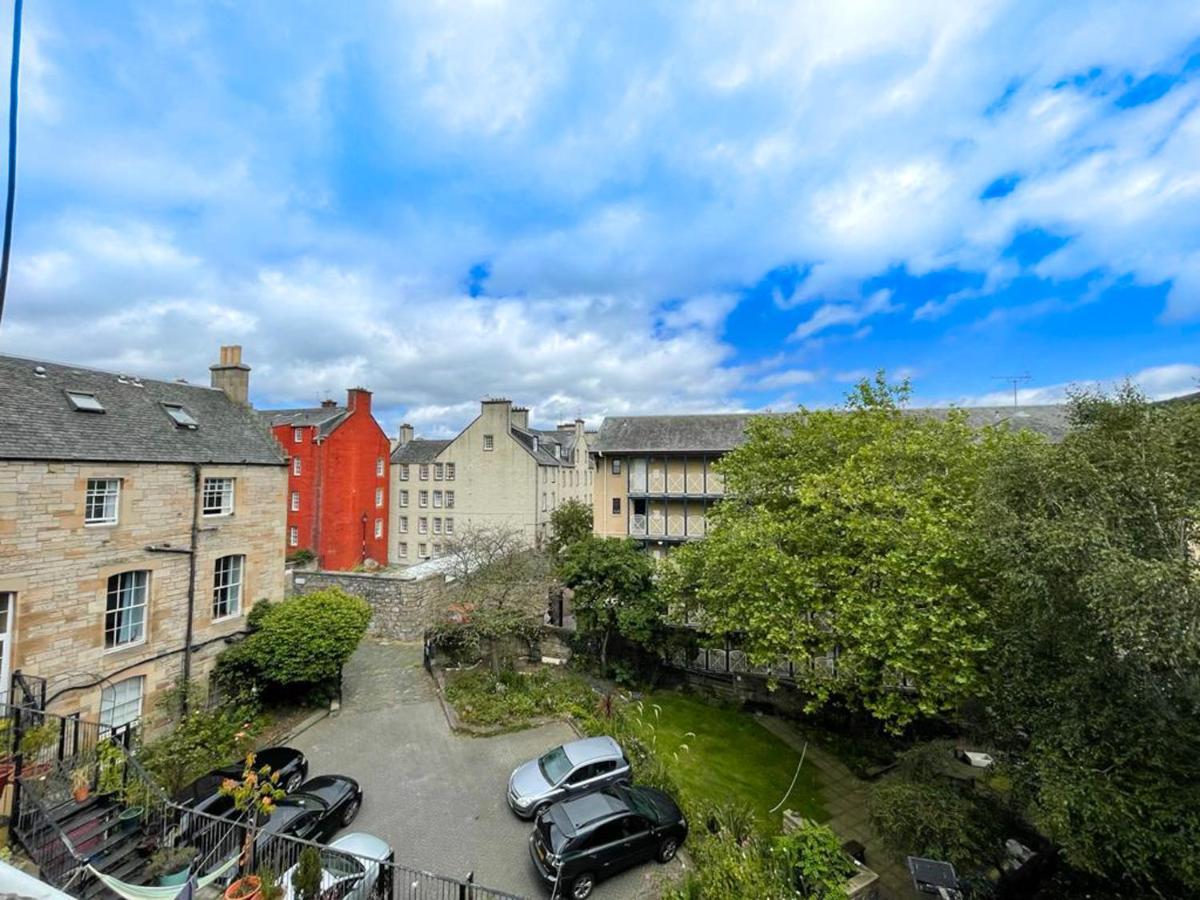 Charming 3 Bed In Old Town Apartamento Edimburgo