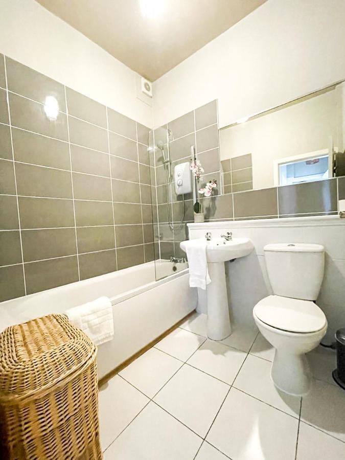 Charming 3 Bed In Old Town Apartamento Edimburgo