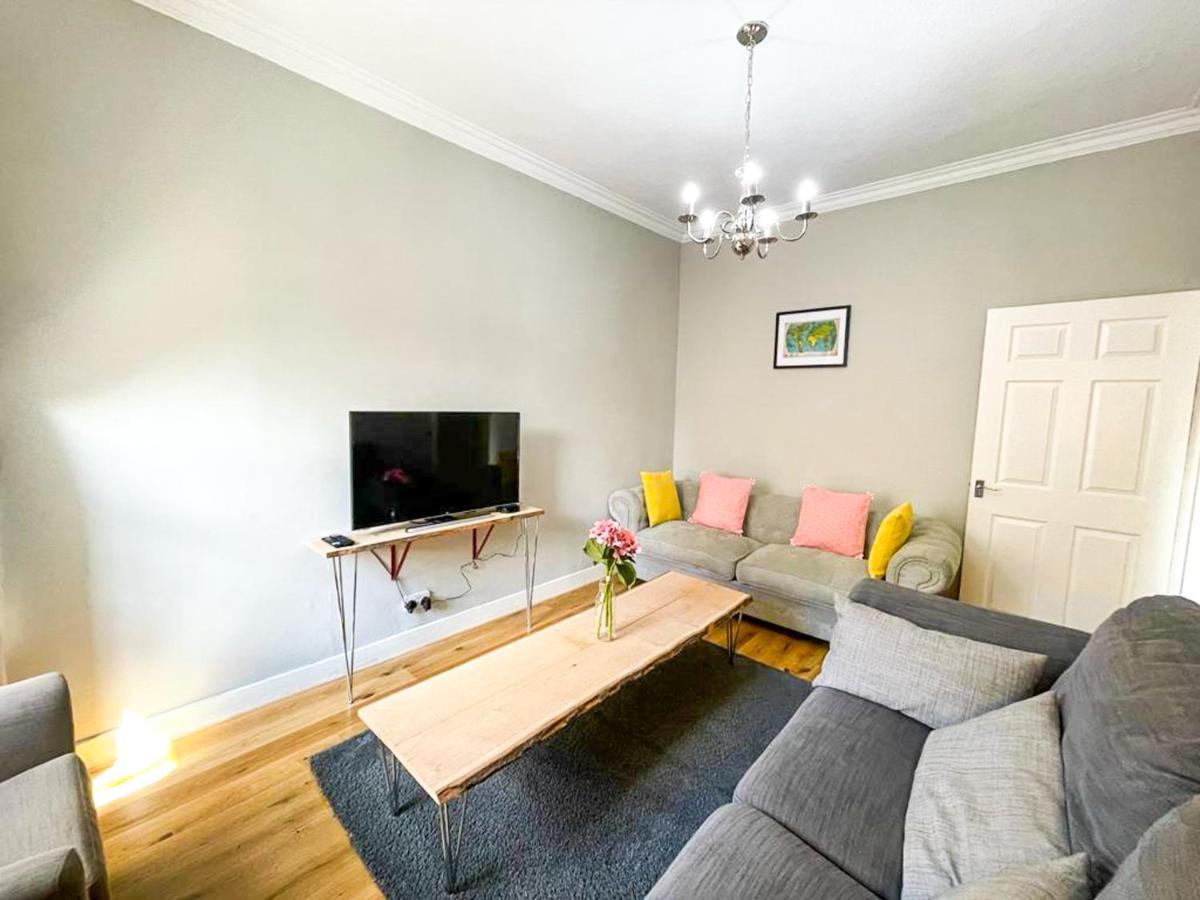 Апартаменты Charming 3 Bed In Old Town